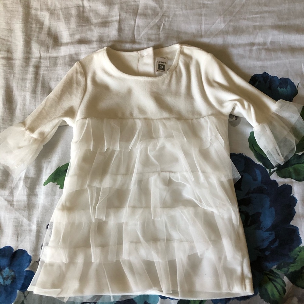 ✨ Host Picked ✨ Carter’s size 3T white dress